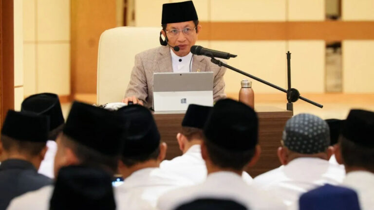Pantau Persiapan Masjid Negara, Menag: Kemenag Segera Berkantor di IKN